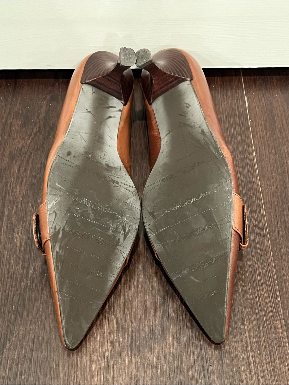 Stuart Weitzman Cognac Pointed Toe Studded Leather Pumps - Picture 6 of 6